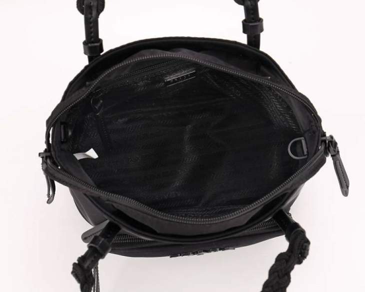 Picture of Prada Mens Bags _SKUfw167300286fw